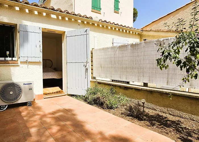 Sous Les Pins Double Terrasse