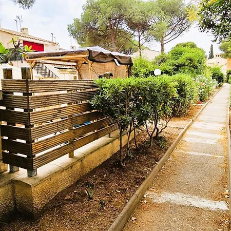 Sous Les Pins Double Terrasse Holiday home