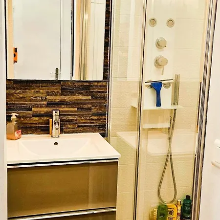 Sous Les Pins 度假居